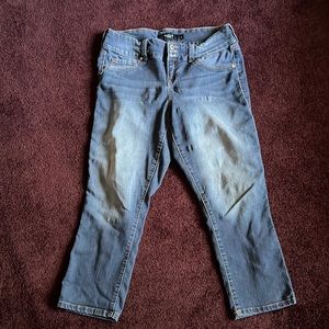 Torrid crop jeans size 10r